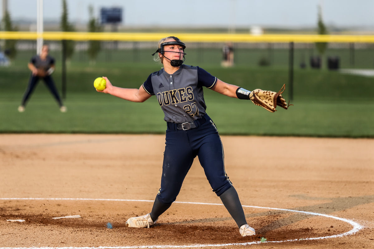 York Softball vs Aurora (4).JPG